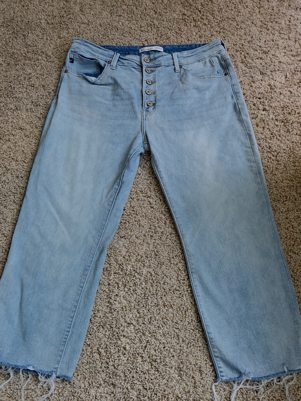 KanCan Light Wash Jeans size 31